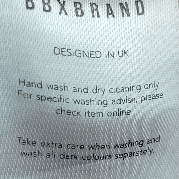 BBXBRAND Luxury Brown Ribbed Zip-Up Cropped Long Sleeve Top - Picture 12 of 12